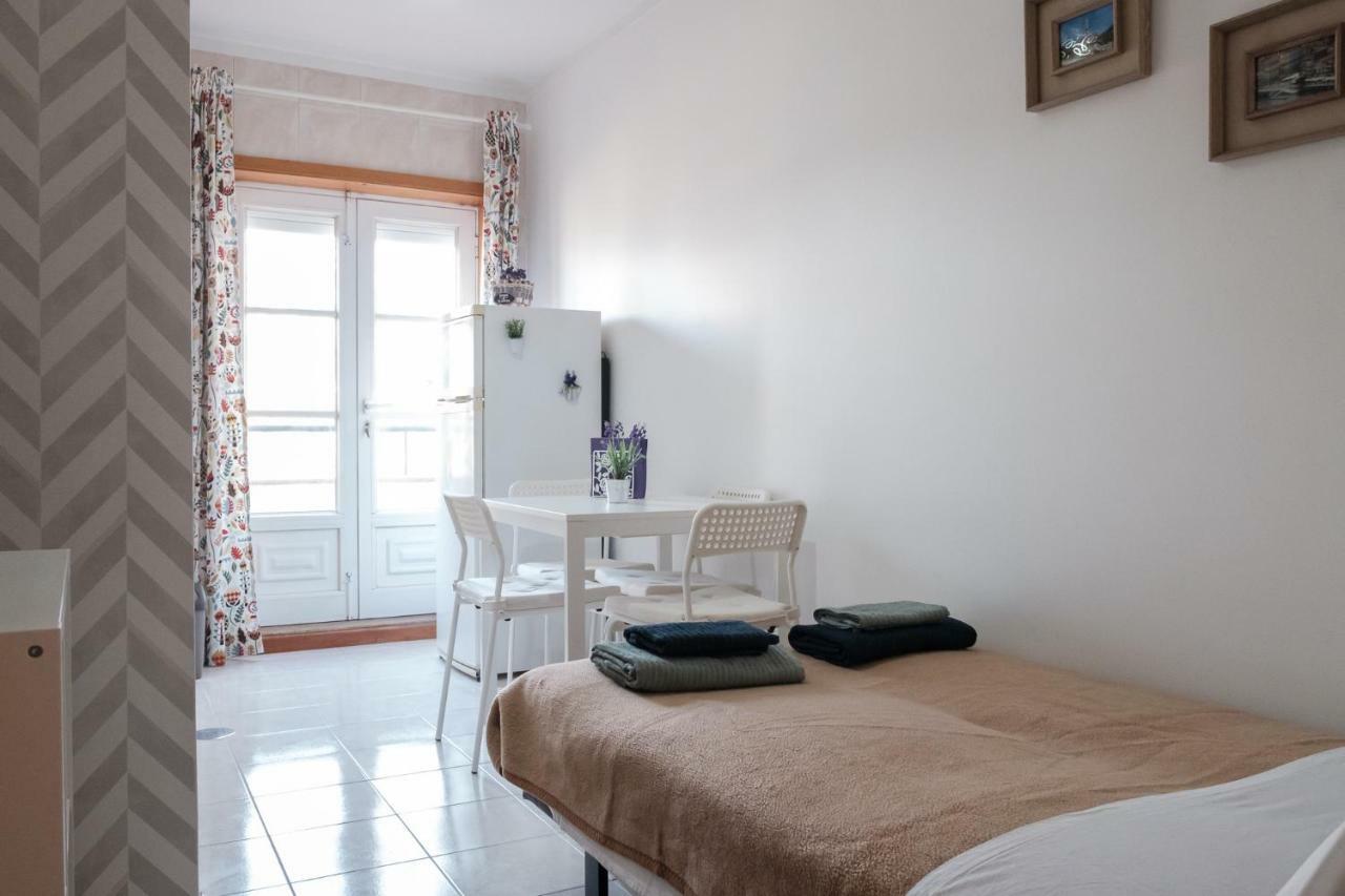 Apartment With Balcony In The Square ปอร์โต ภายนอก รูปภาพ